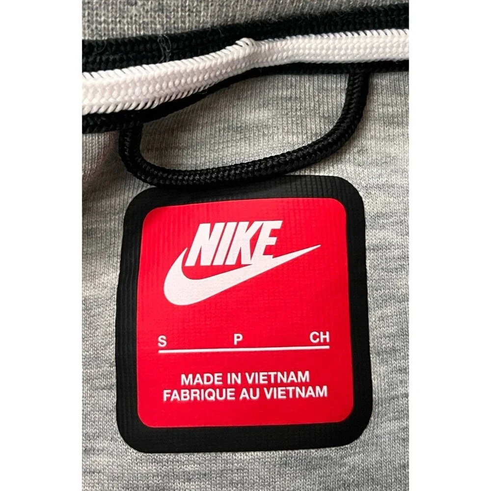 Nike tech fleece